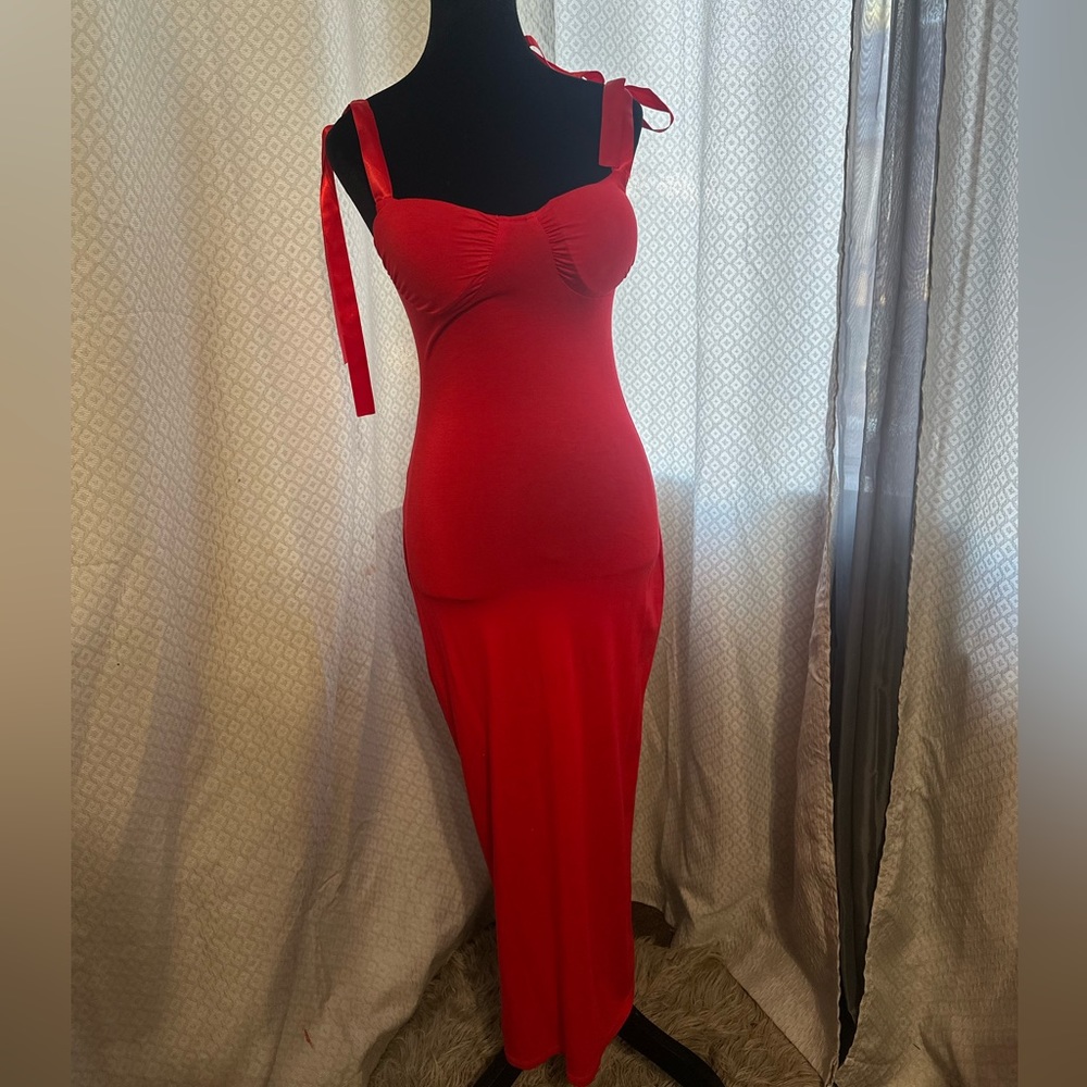 Fashion Nova Red Midi Dress